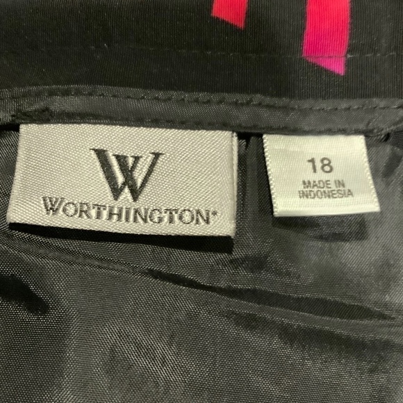 W Worthington Abstract Print Skirt - Sz 18 - EUC - Picture 4 of 4